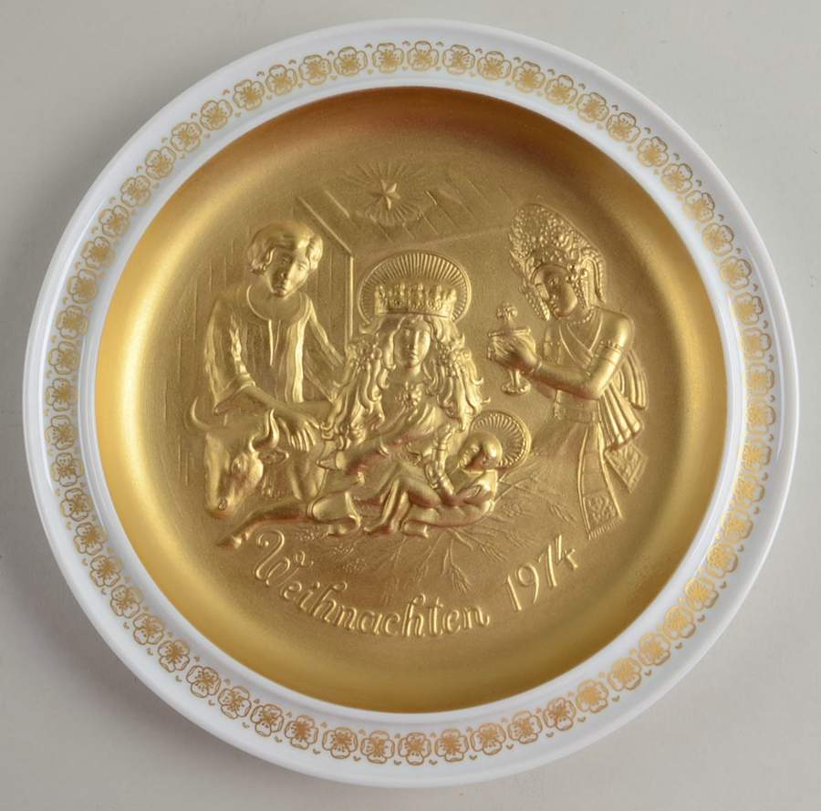 The Holy Family Christmas Plates The Adoration - No Box by Hutschenreuther-1
