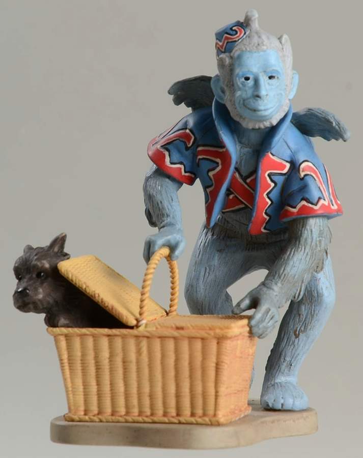 Wizard of Oz Toto's Great Escape - Boxed by Hallmark Gold Crown-1