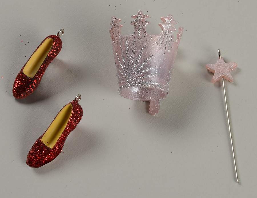 Wizard of Oz Magic Of Glinda-Miniature-Set Of 3 - Boxed by Hallmark Gold Crown-1