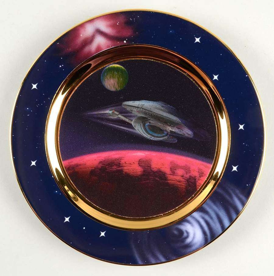 Star Trek-Ships In Motion Plate Full Impulse - No Box by Hamilton Collection-1