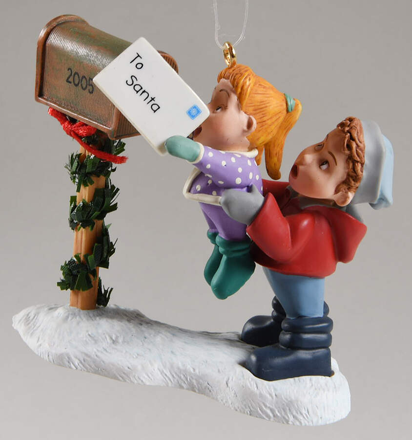 2005 Hallmark Christmas Ornaments Little Helpers-Mail - Boxed by Hallmark Gold Crown-1