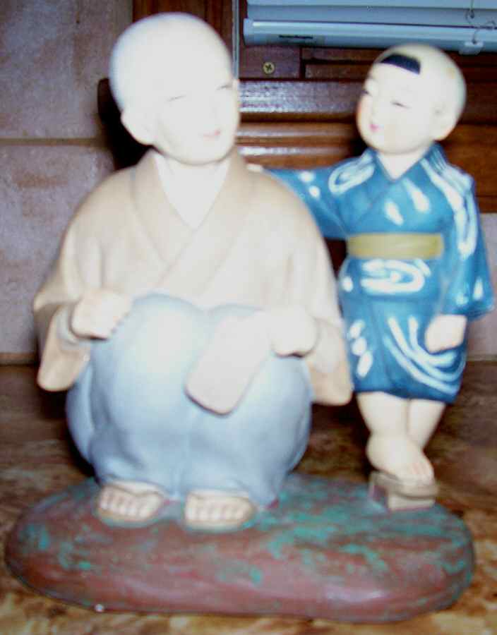 Hakata Urasaki Figurine Father & Son - No Box by Hakata Urasaki-1