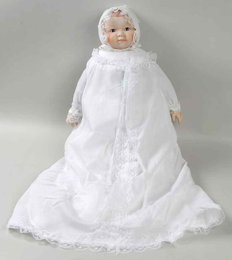 House of Global Dolls Victorian Style - No Box by House of Global Art-1