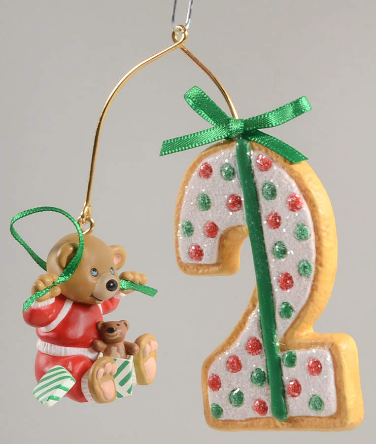 Child's Age Collection 2009-Babys 2nd Christmas-Age - No Box by Hallmark Gold Crown-1