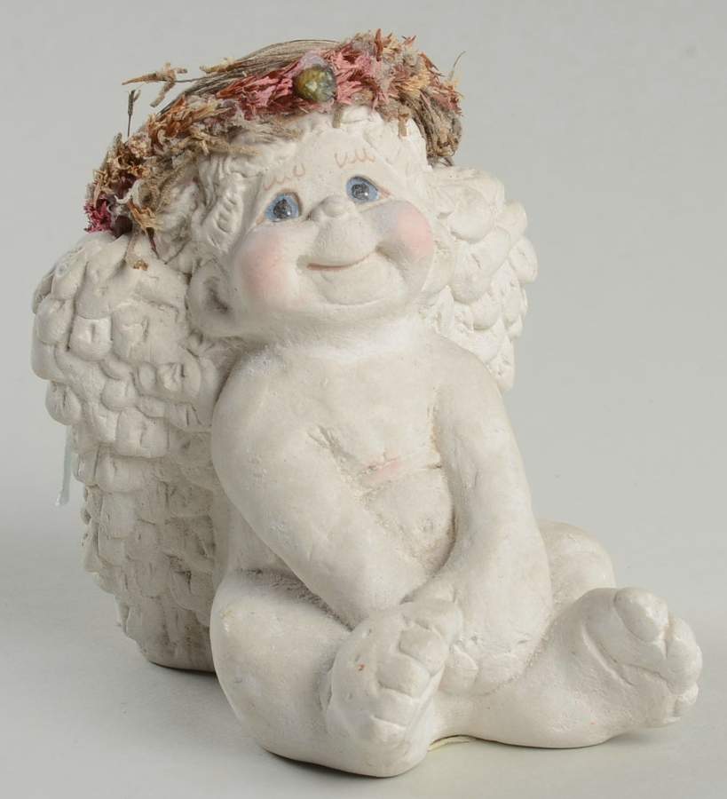 Dreamsicles-Cherub Golden Sitting Pretty - No Box by Cast Art-1