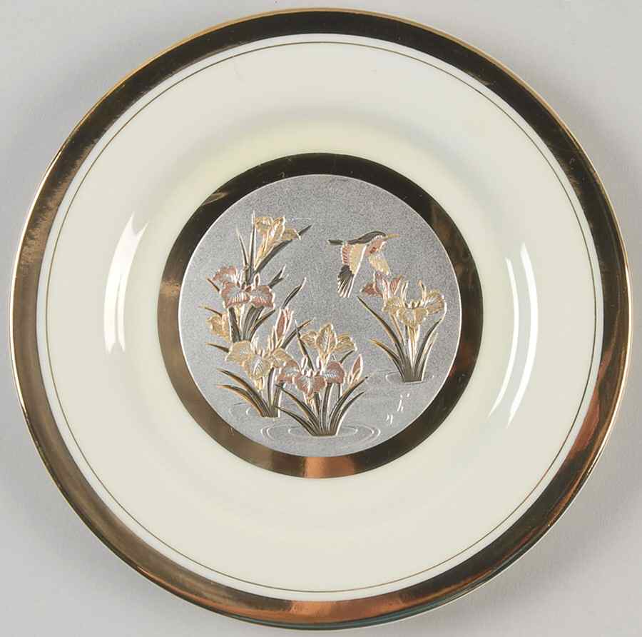 Chokin Art Bird Flying Over Flowers In Pond - No Box by Japan-1