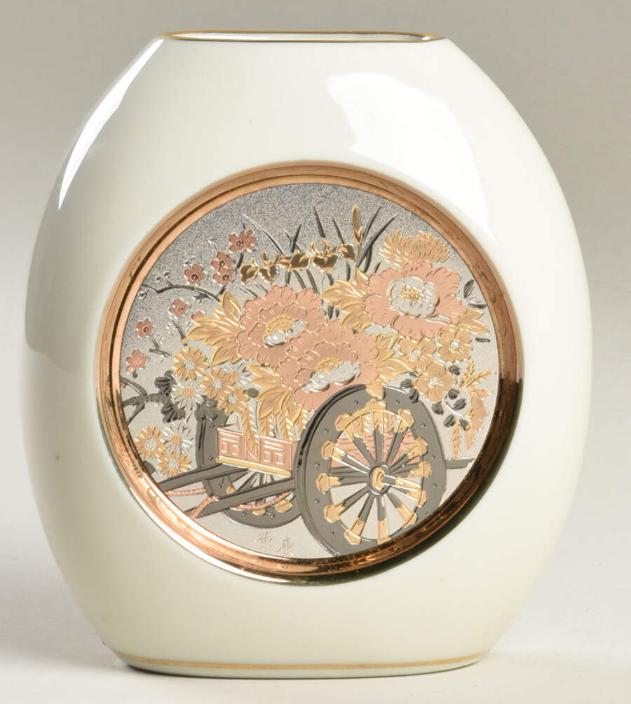 Chokin Art Giftware (No Plates) Vase -  Floral Cart - No Box by Japan-1