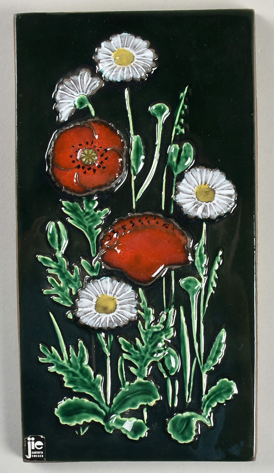 Floral Plaques White Daisies And Red Poppies - No Box by Jie Ceramics-1