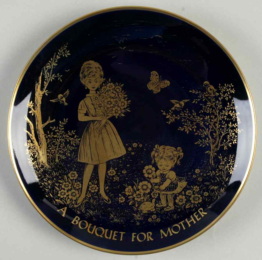 Mother's Day Bouquet For Mother - Boxed by Lihs Lindner-1