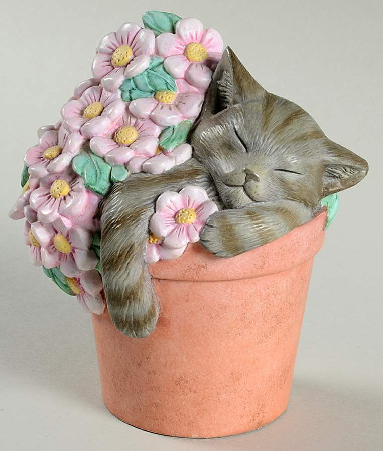 Sweet Kitties Sculpture Collection Pretty In Pink - Boxed by Lenox-1
