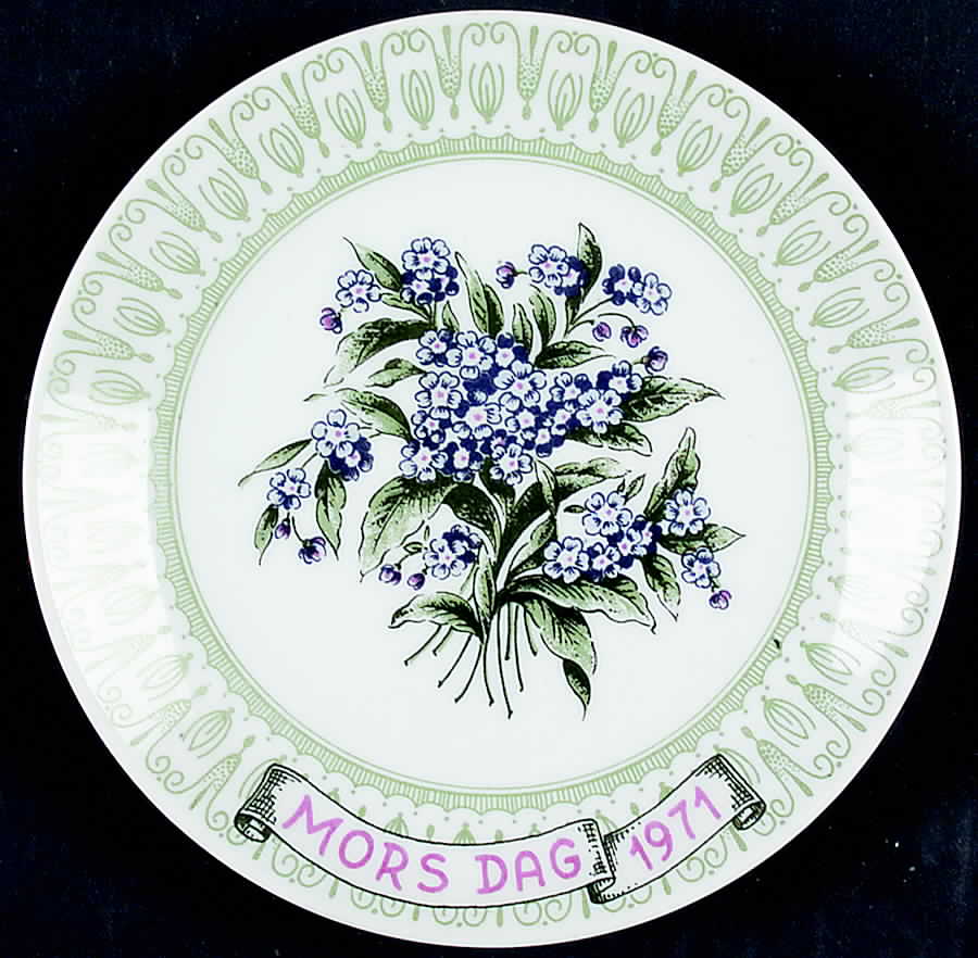 Mothers Day Forget Me Nots - Boxed by Lund & Clausen-1