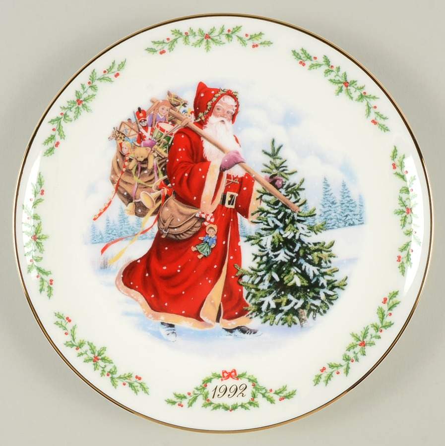 International Victorian Santas Kris Kringle-Old German Santa - With Box by Lenox-1