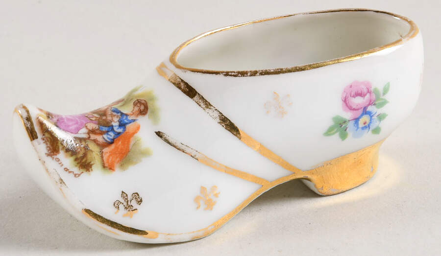 Limoges Miniature Figurines & Giftware Dutch Shoe Courting - No Box by Limoges-French-1