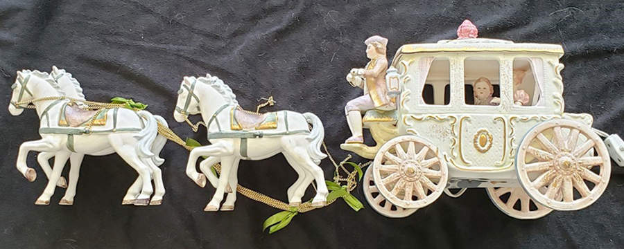 Ardalt Figurines Horse And Carriage Music Box - No Box by Lenwile-Ardalt-1