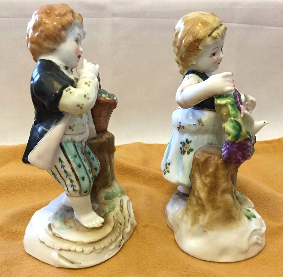 Ardalt Figurines Boy &Girl-Pair W/Grapes & Dove - No Box by Lenwile-Ardalt-1