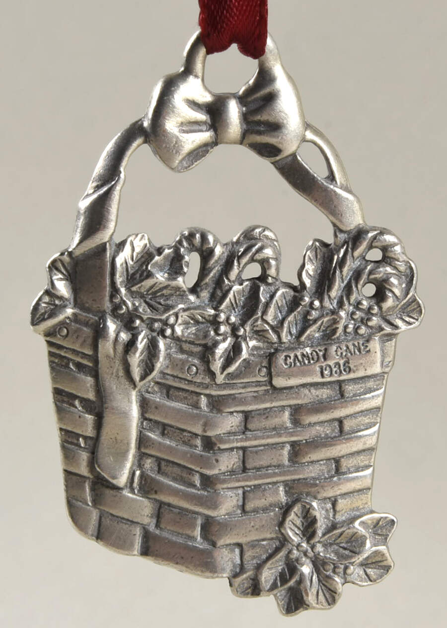 Christmas Basket Collection 1986-Candy Cane - No Box by Longaberger (Metal)-1