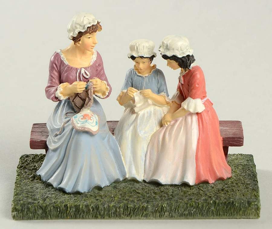 Williamsburg (Large) Learning To Sew - Boxed by Lang & Wise Ltd-1
