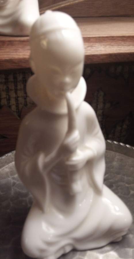 All White Giftware Flute - No Box by Lenwile-Ardalt-1