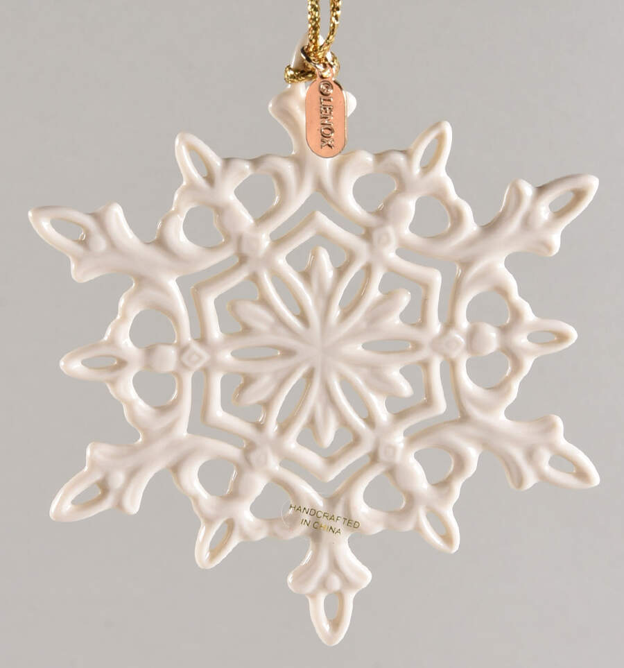 Snow Fantasies Snowflake F - No Box by Lenox-1