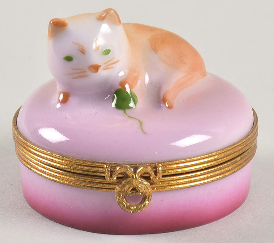 Limoges Boxes Cat - No Box by Limoges Castel-1