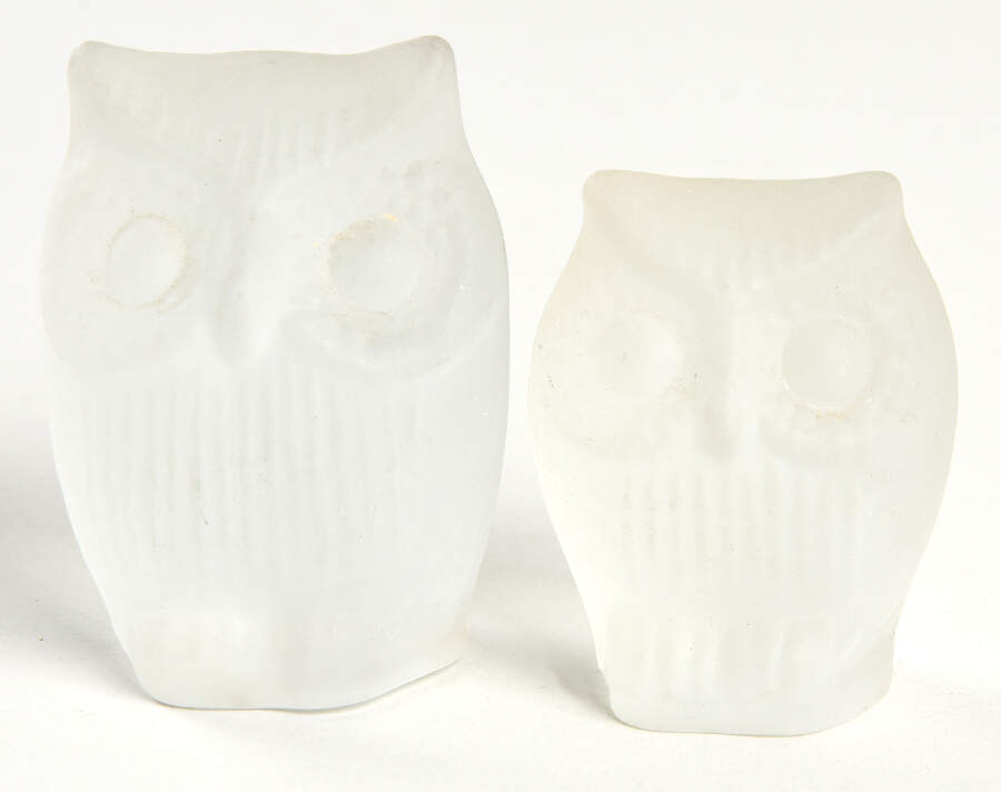Animal Figurine Owls Set Of 2-Frosted - With Box by Leonard Silver-1