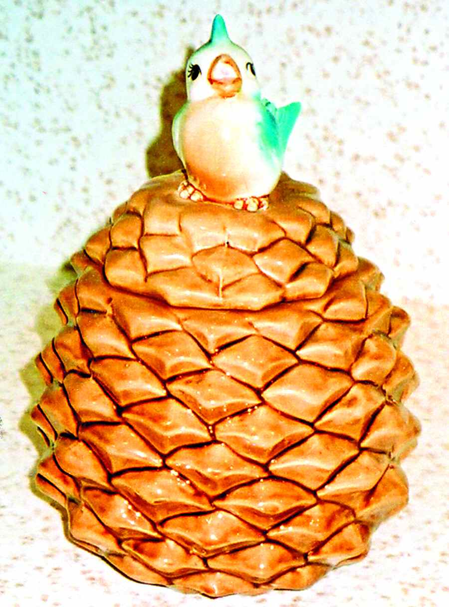 Metlox Cookie Jar Bluebird On Pinecone-Glazed - No Box by Metlox - Poppytrail - Vernon-1