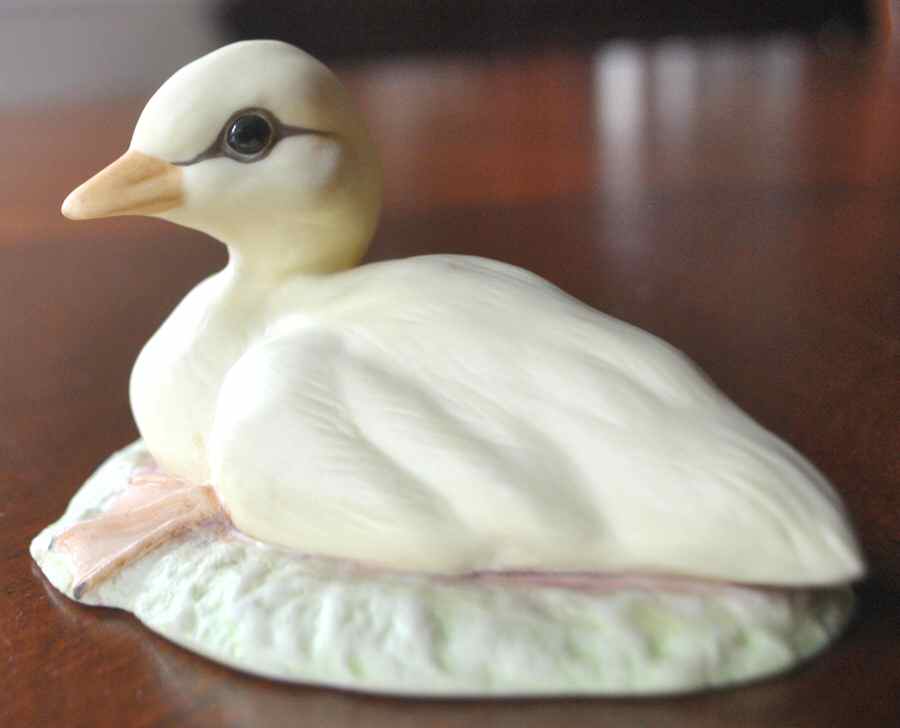 Bird-Porcelain Figurine Baby Bird - No Box by Moussalli-1
