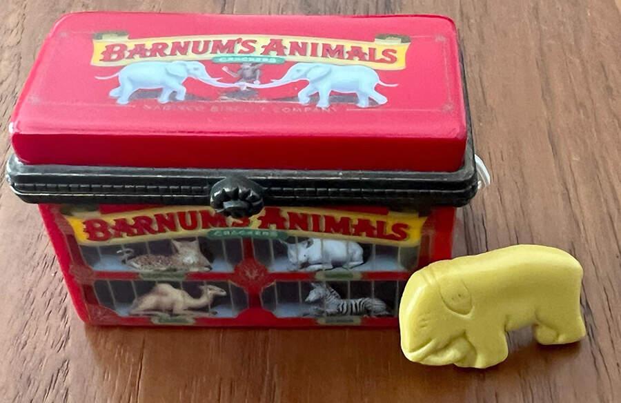 Retrospect Barnum's Animals W/ Elephant - No Box by Midwest of Cannon Falls-1