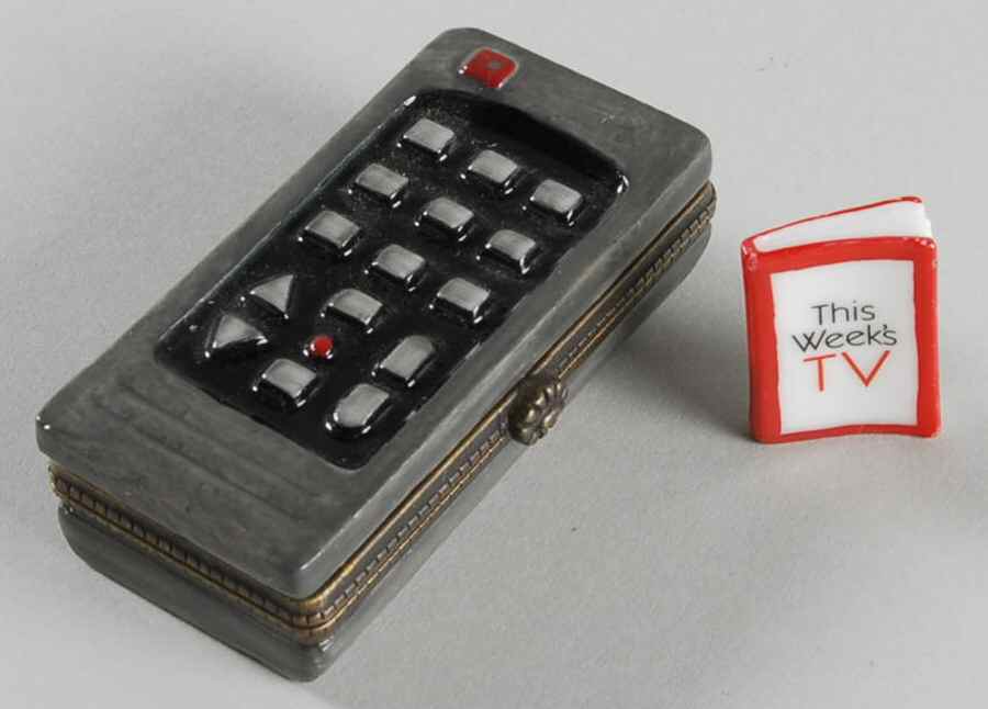 Men's Club Series Remote Control With Guide - Boxed by Midwest of Cannon Falls-1