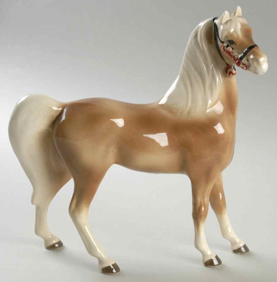 American Royal Horses Palomino - No Box by Metlox - Poppytrail - Vernon-1
