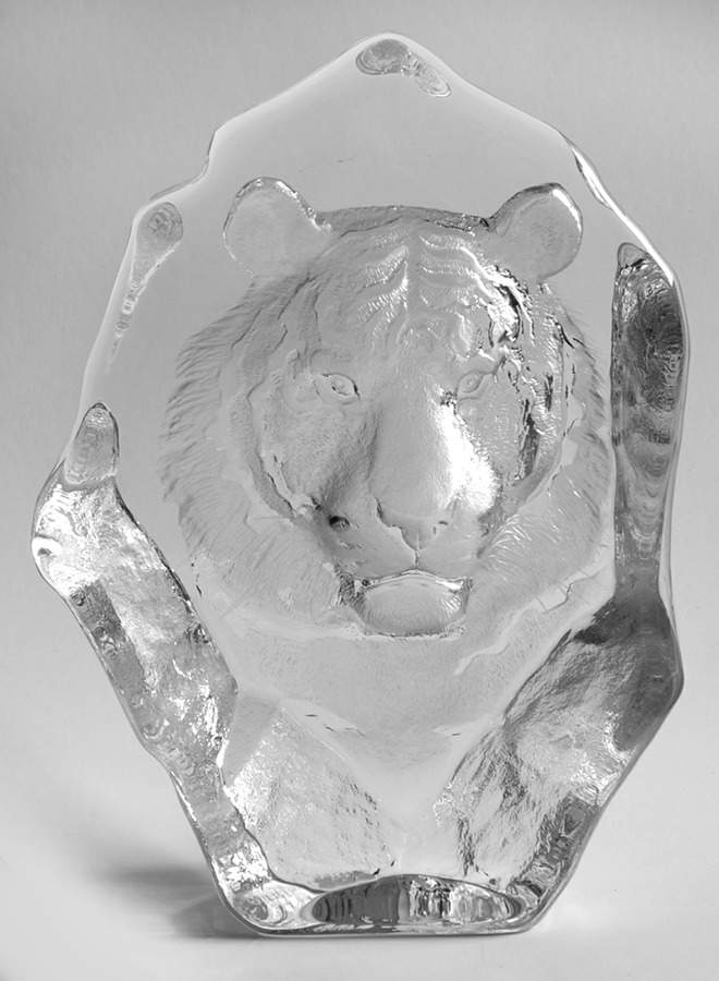 Tropical Animals Tiger - With Box by Mats Jonasson-1