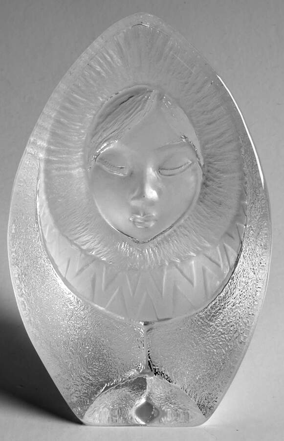 Mats Jonasson Crystal Paperweights Eskimo Woman - No Box by Mats Jonasson-1