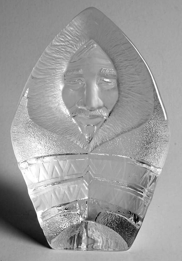 Mats Jonasson Crystal Paperweights Eskomo Man - No Box by Mats Jonasson-1