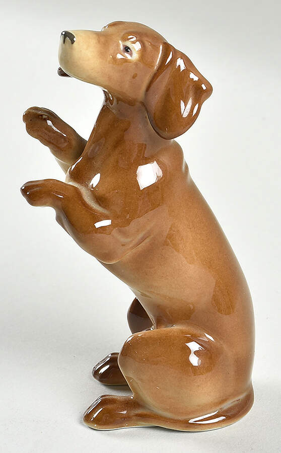 Metzler & Ortloff Figurines Dachshund - No Box by Metzler & Ortloff-1