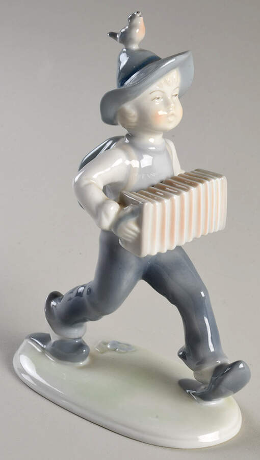 Metzler & Ortloff Figurines Boy Walking With Accordion  - No Box by Metzler & Ortloff-1