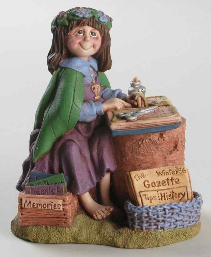 Pippsywoggins Celebrating Memories - No Box by Maureen Carlson-1