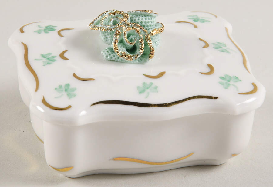 Irish Dresden Giftware Lace Bow Shamrock Box - Boxed by Muller & Co-1