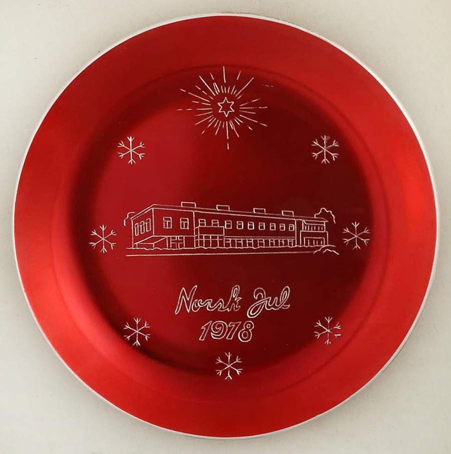 Christmas Plate Norway-Red - No Box by Norsk-1