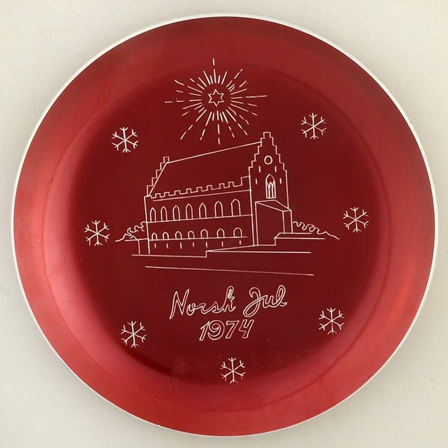 Christmas Plate Haakon's Hall-Red - No Box by Norsk-1