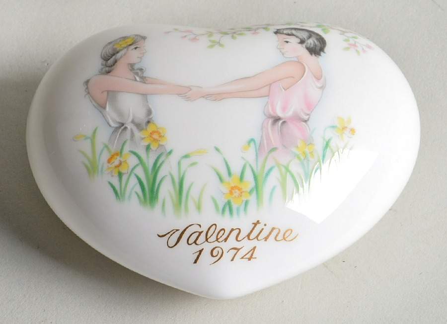 Valentines Heart Couple - Boxed by Noritake-1
