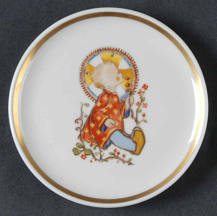 Berta Hummel Museum Miniature Plate Christmas Child - Boxed by New England-1