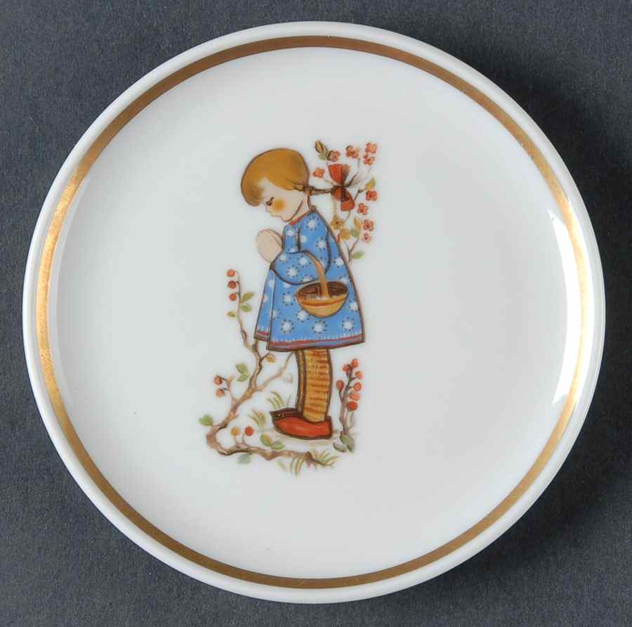 Berta Hummel Museum Miniature Plate Devotion To Mother - Boxed by New England-1