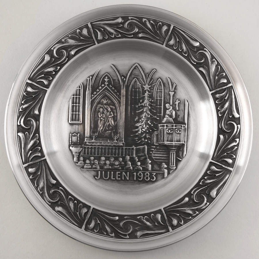 Norwegian Pewter Christmas Plate Christmas 1983 - Boxed by Norwegian Pewter-1