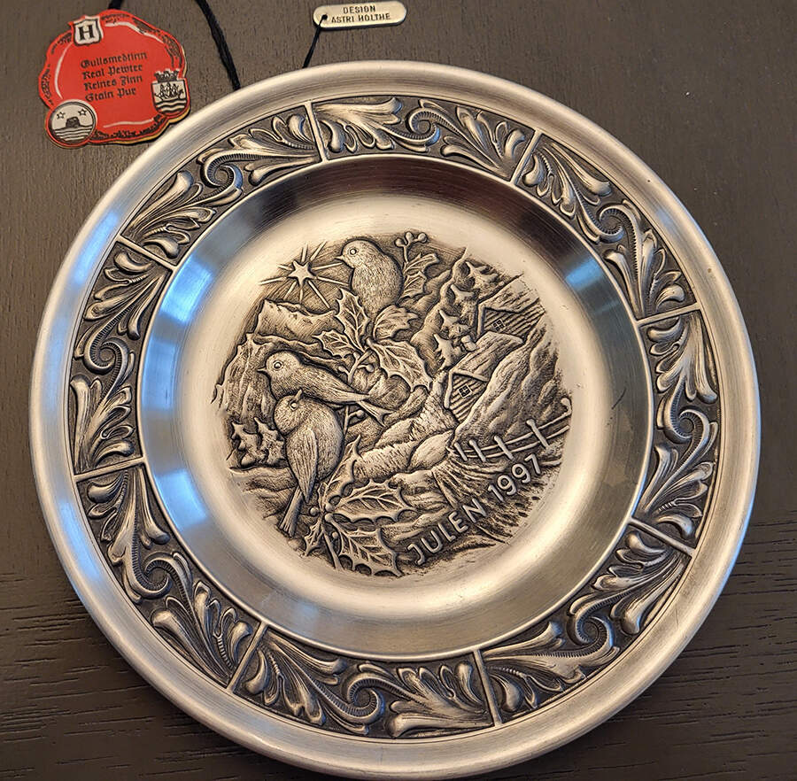 Norwegian Pewter Christmas Plate Christmas 1997 - No Box by Norwegian Pewter-1