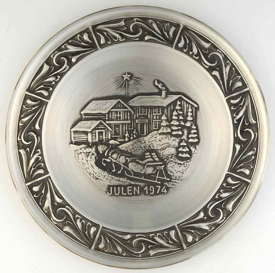 Norwegian Pewter Christmas Plate Christmas Telemark - Boxed by Norwegian Pewter-1