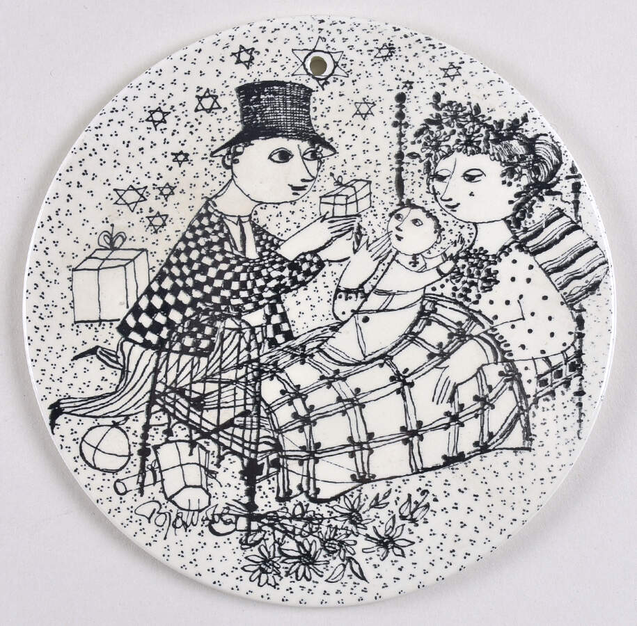 Months of The Year-Black December-Mirakel - No Box by Nymolle (Denmark)-1