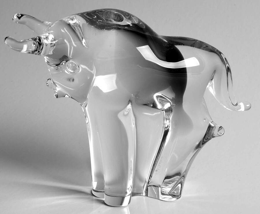 V Nason & C Figurines Bull - Clear Smoke - No Box by V Nason & Co-1