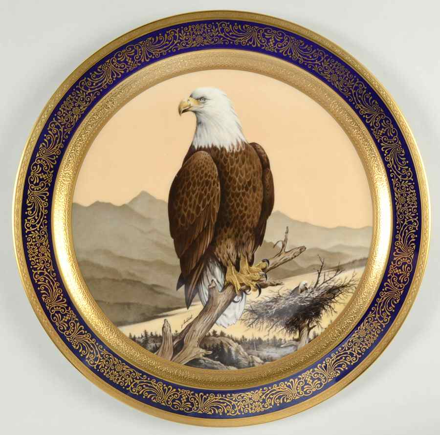 Lockhart Wildlife American Bald Eagle - No Box by Pickard-1
