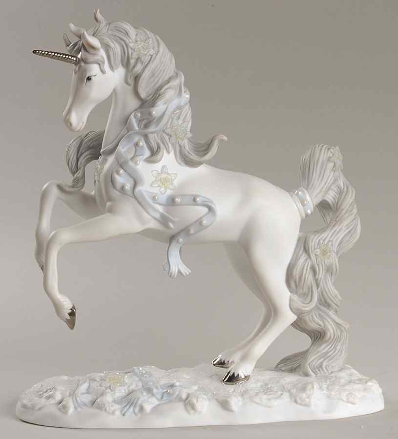 Annual Christmas Unicorns Yuletide Majesty - Boxed by Princeton Gallery-1