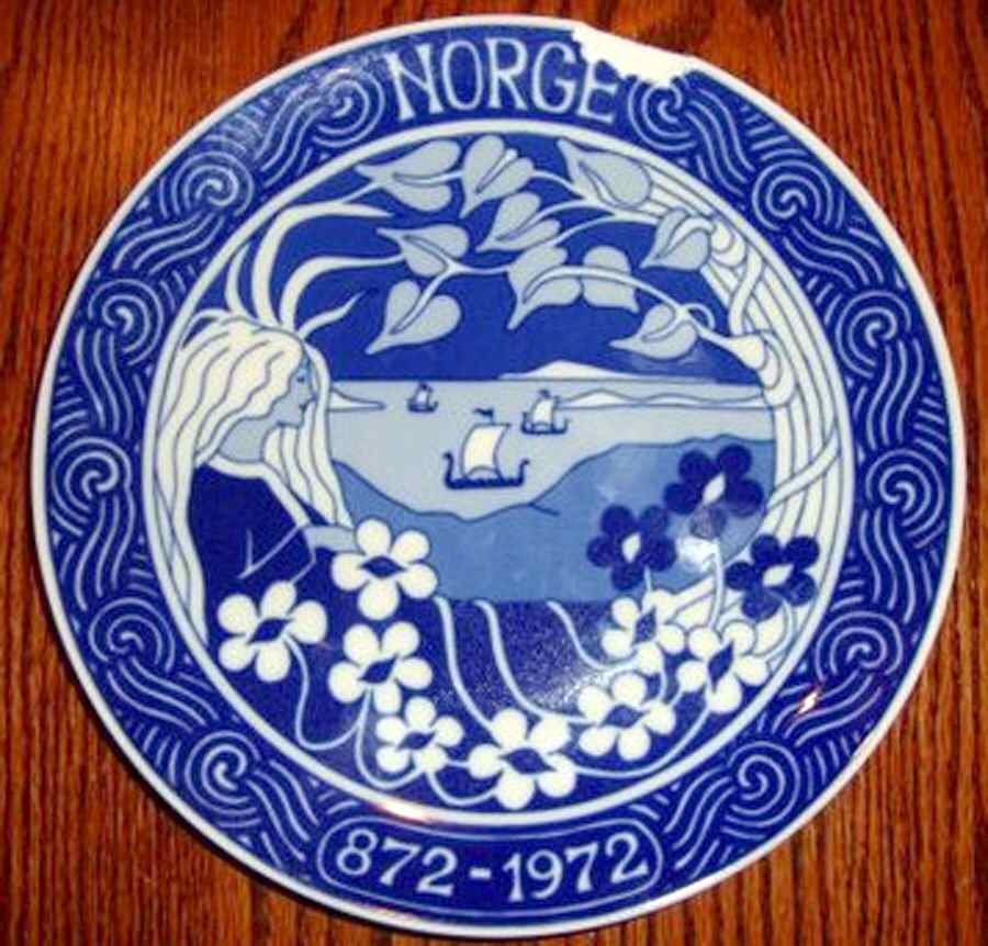 Porsgrund Plates Celebrating 1100 Years - With Box by Porsgrund-1